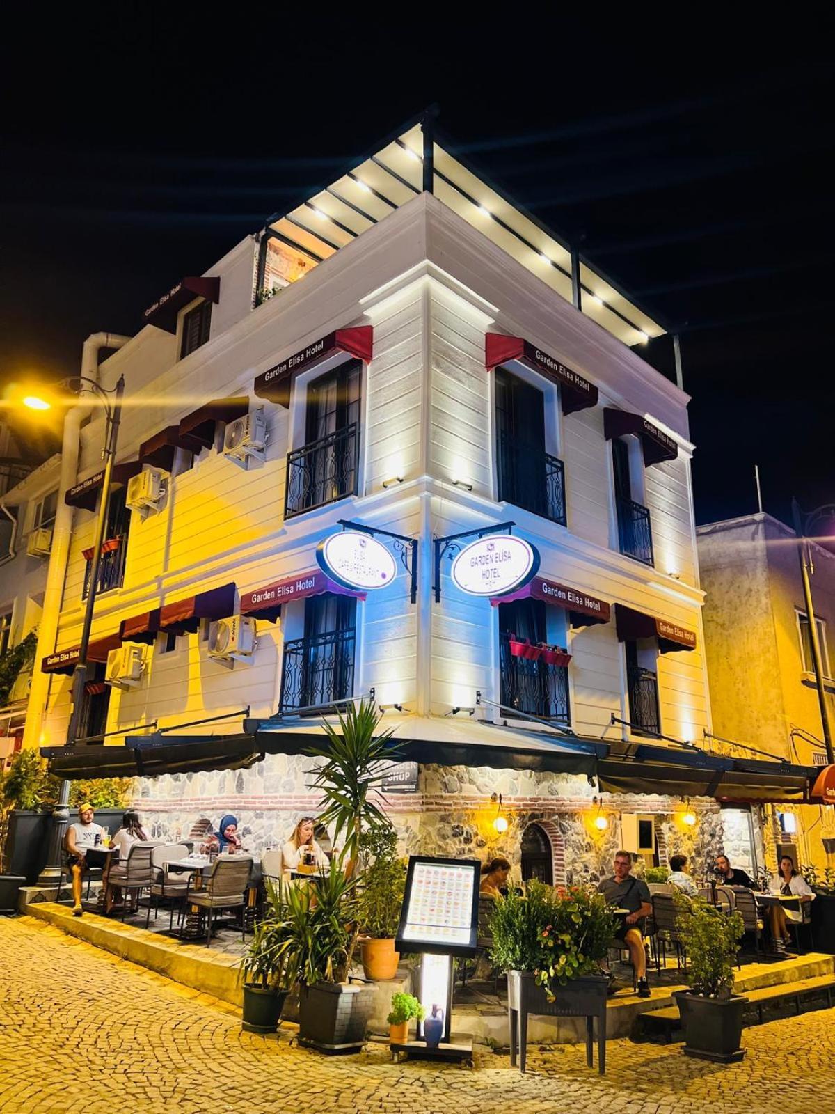 Garden Elisa Hotel Istanbul Exterior foto